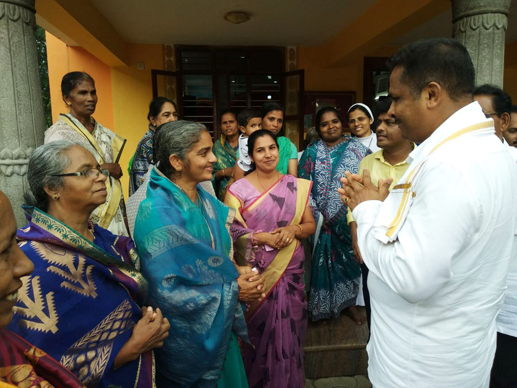 ಕಾರ್ಕಳ: ಮುನಿಯಾಲು ಉದಯಕುಮಾರ್‌ರಿಂದ ಮತಯಾಚನೆ